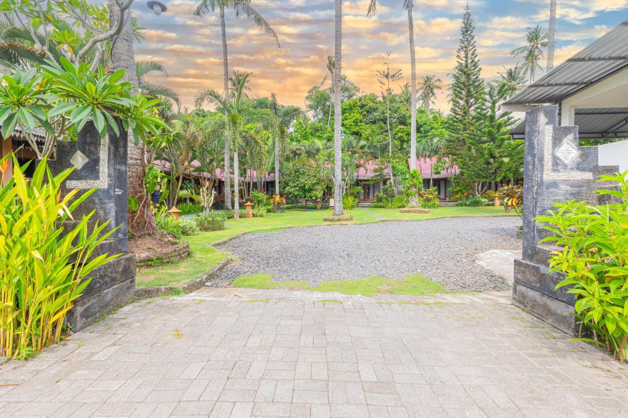 Green Asri Hotel Senggigi Dış mekan fotoğraf